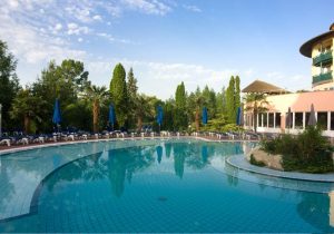 Outdoorpool Lotus Hotel Bad Heviz